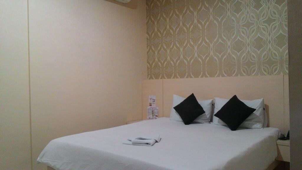 Swk 95 Hotel Surabaya Eksteriør bilde